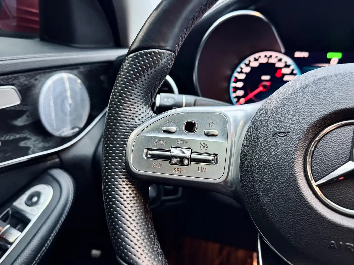 Mercedes-Benz C-Class 2020 C 260 L Sport фото 22