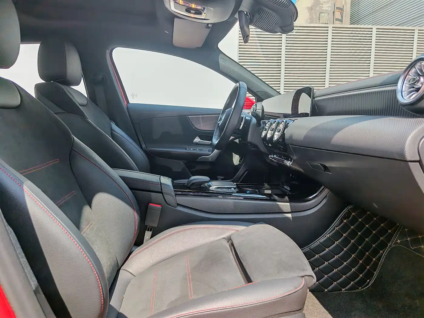 Mercedes-Benz A-Class 2023 A 200 L Fashion фото 7
