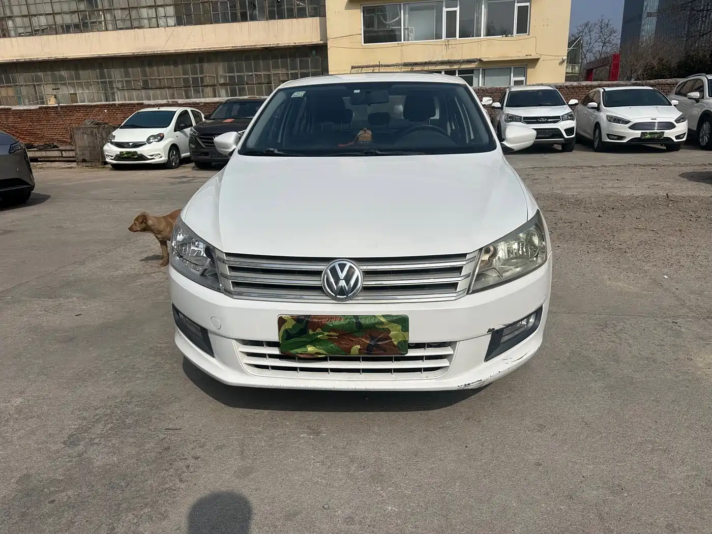Volkswagen Santana 2015 1.6L Manual Comfort Edition фото 2