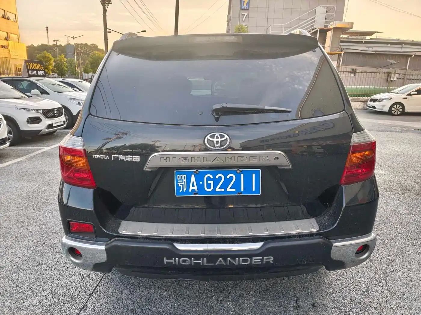 Toyota Highlander 2010 2011 2.7L 2WD 7-seat Luxury Navigation