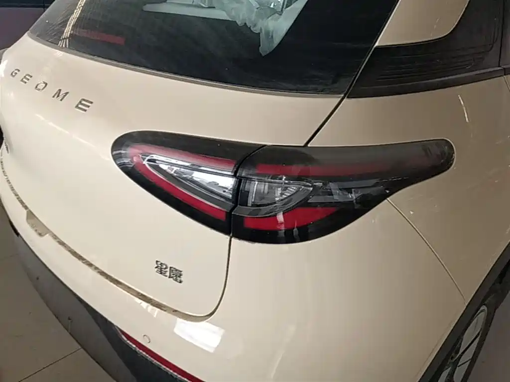 Geely Galaxy Starry Wish 2026 Edition 310km Youth Version фото 8