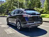 Фото 7 - Luxgen U6 SUV