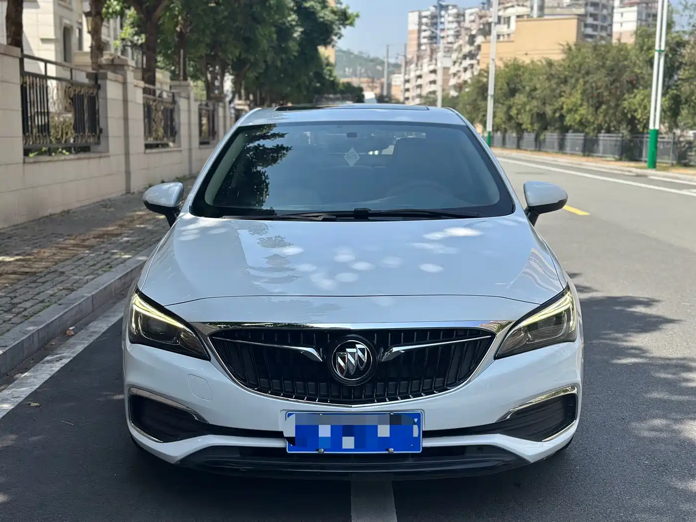 Buick Verano 2019 Sedan 15S Auto Leading фото 2