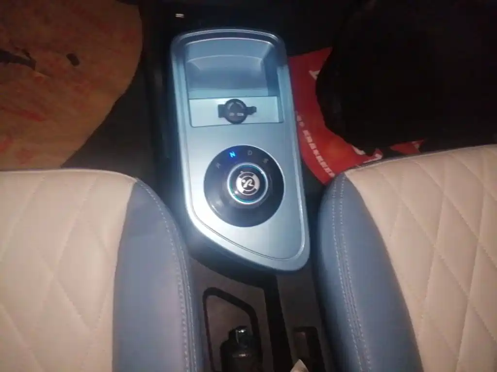 Huachen Xinyi Brilliance Xinyi i03A 2023 2021 318km 31.45kWh