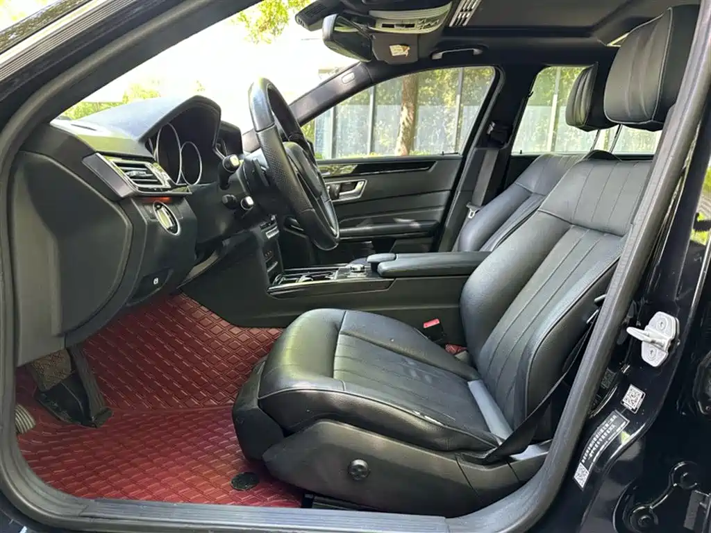 Mercedes-Benz E-Class 2015 E 260 L Sport фото 17