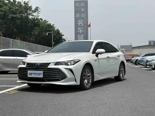Toyota Avalon 2020