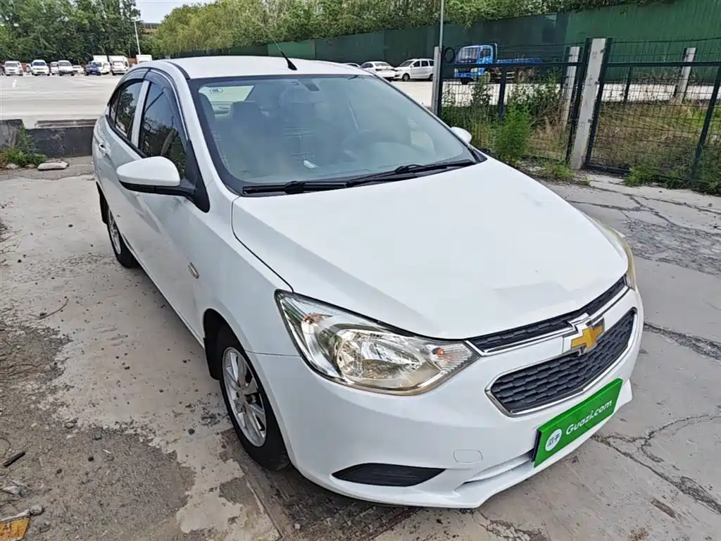 Chevrolet Sail 2015 Sail 3 1.3L AMT Ideal Edition фото 4