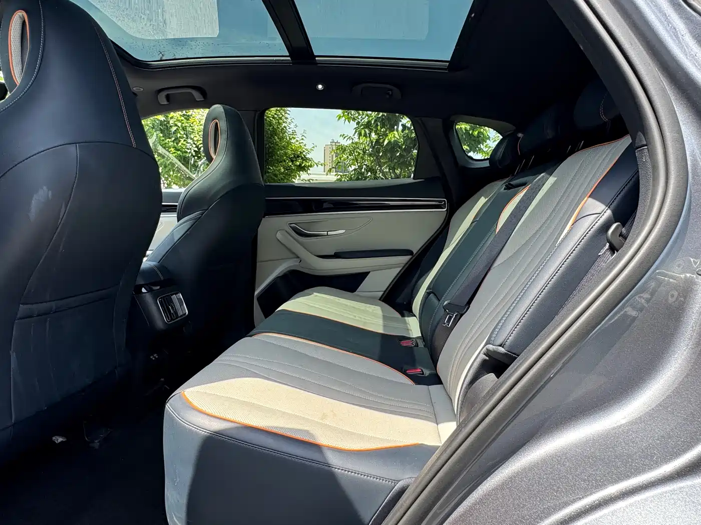 BYD Song PLUS PHEV 2021 DM-i 110KM Flagship PLUS фото 10