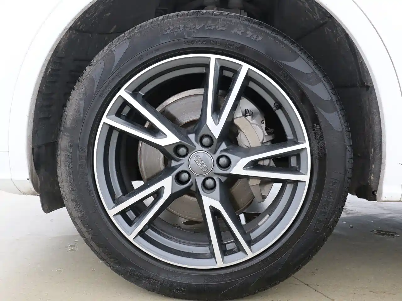 Audi Q5L 2018 40 TFSI Premium Fashion China VI фото 5