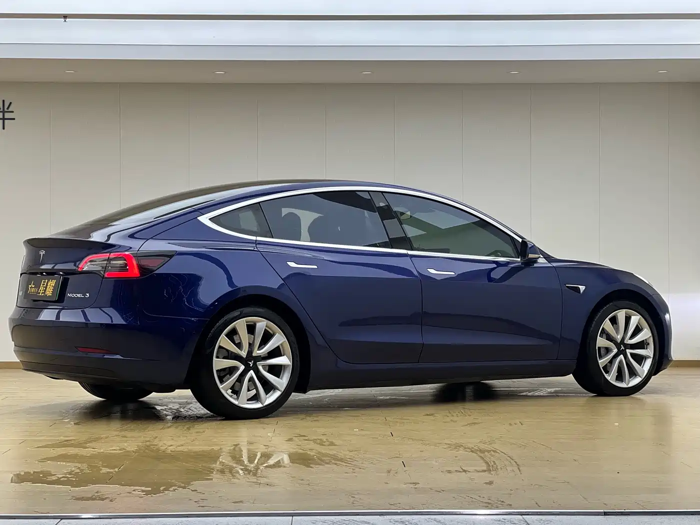 Tesla Model 3 2020 2019 Standard Range Rear-Wheel Drive Upgrade