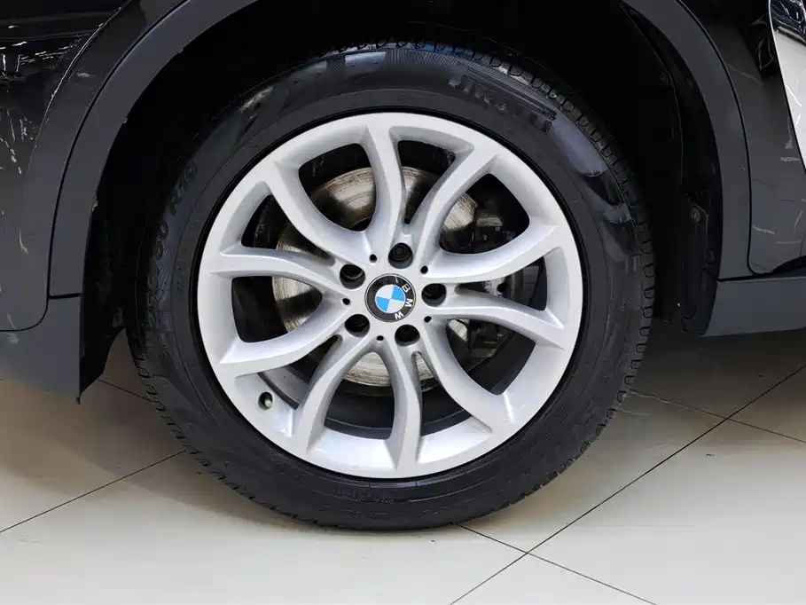 BMW X6 2015 xDrive35i Leading Type фото 13