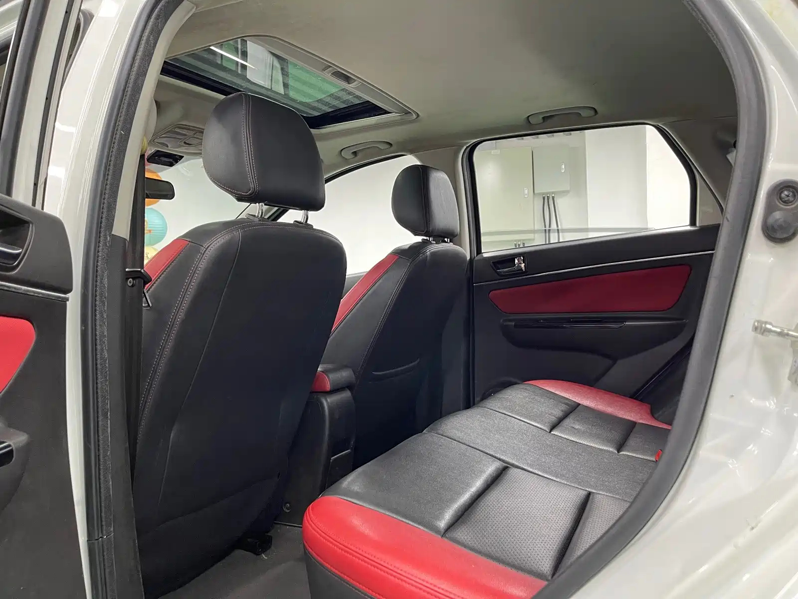 Фото 20 - BAIC New Energy EX