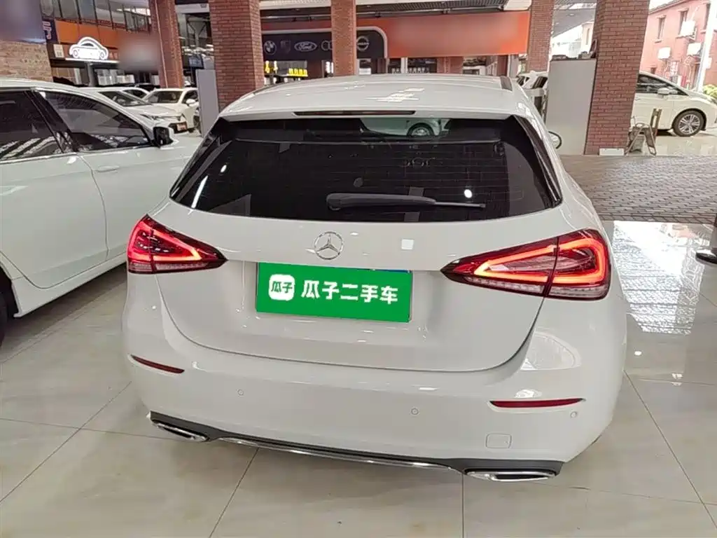 Mercedes-Benz A-Class (Import) 2019 A 200 Dynamic Version фото 6