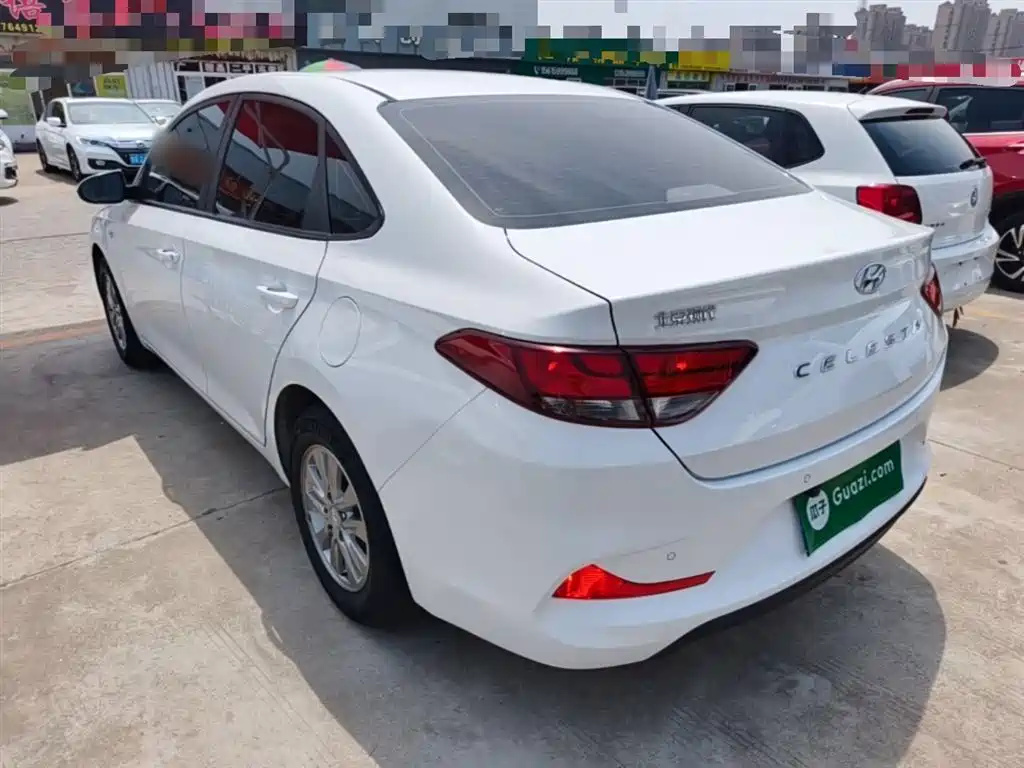 Hyundai Elantra 2018 1.6L Automatic Pleasing Edition GL China VI фото 5