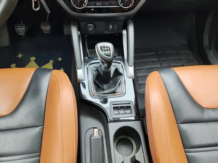 BAIC Senova X35 2018 2016 1.5L Manual Luxury Edition
