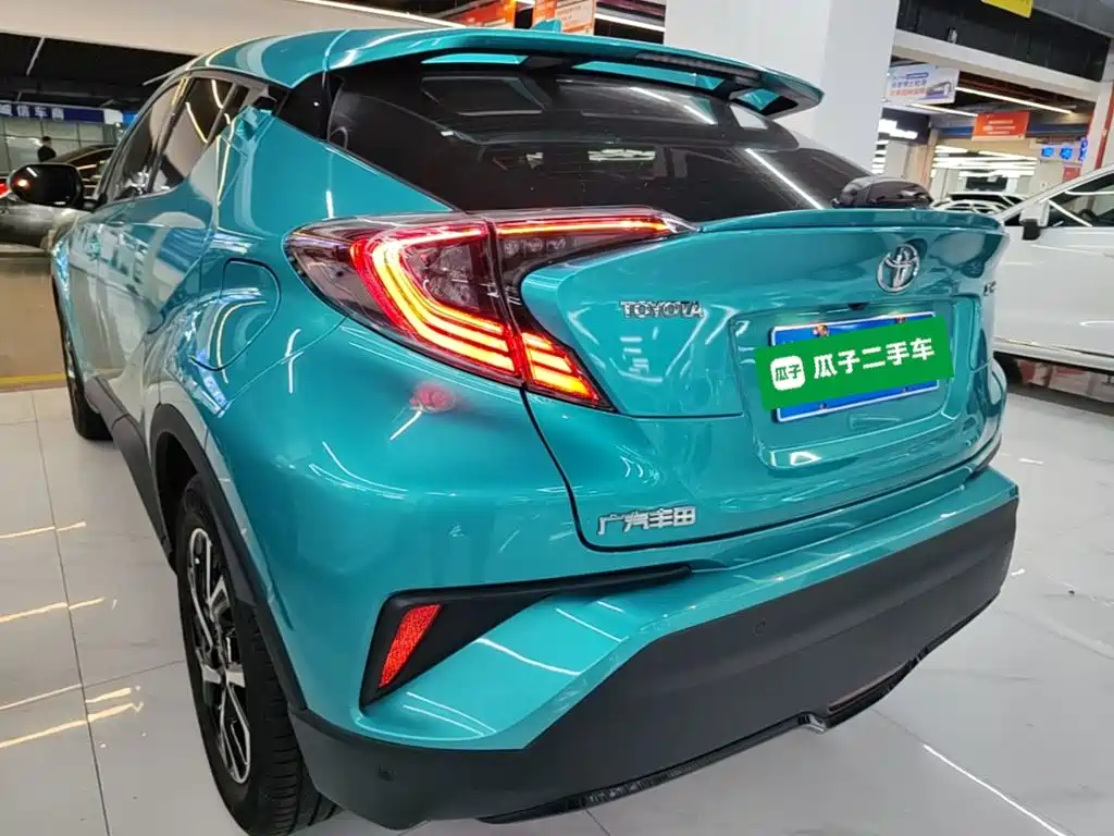 Photo 5 - Toyota C-HR