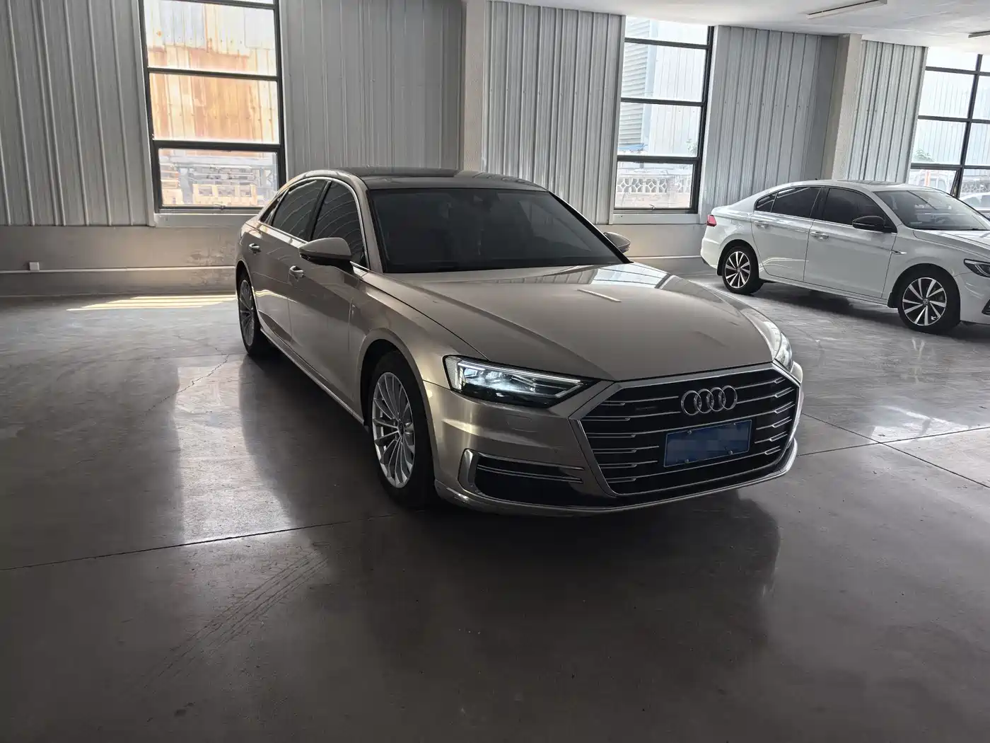 Audi A8 2021 A8L 50 TFSI quattro Comfort фото 3