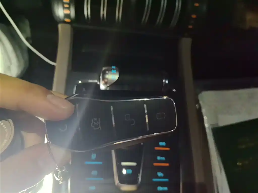 BYD Yuan PLUS 2024 Glory Edition 510KM Leading фото 12