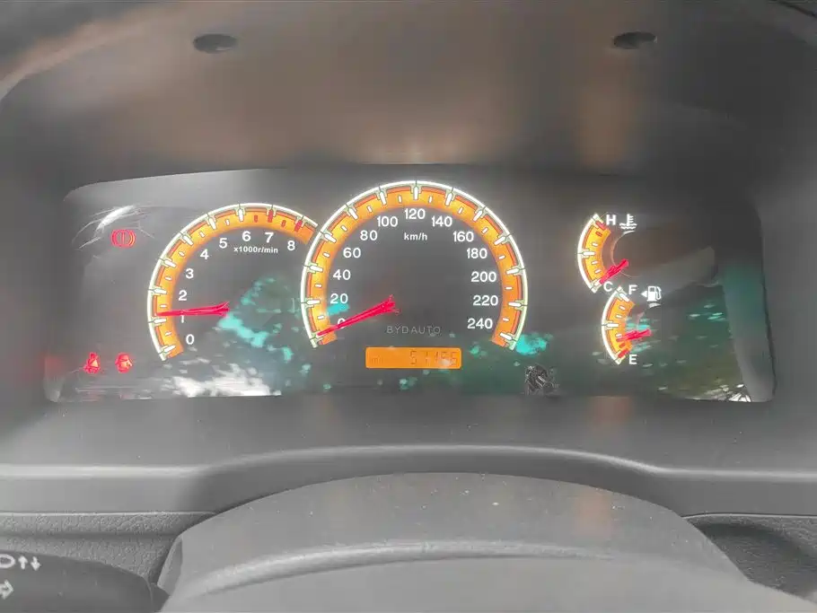 BYD F3 2015 Energy-saving Edition 1.5L Manual Comfort фото 14