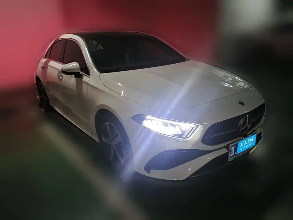 Mercedes-Benz A-Class 2025 2025 A 200 L Fashion Edition