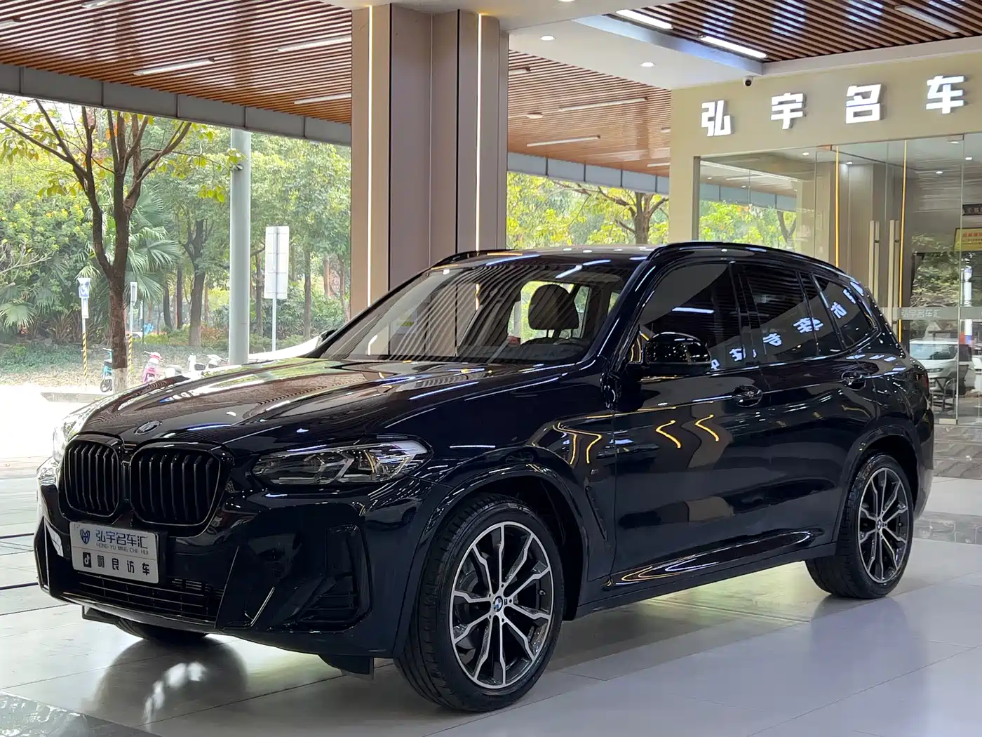 BMW X3 2022 xDrive30i Leading M Night Package фото 2