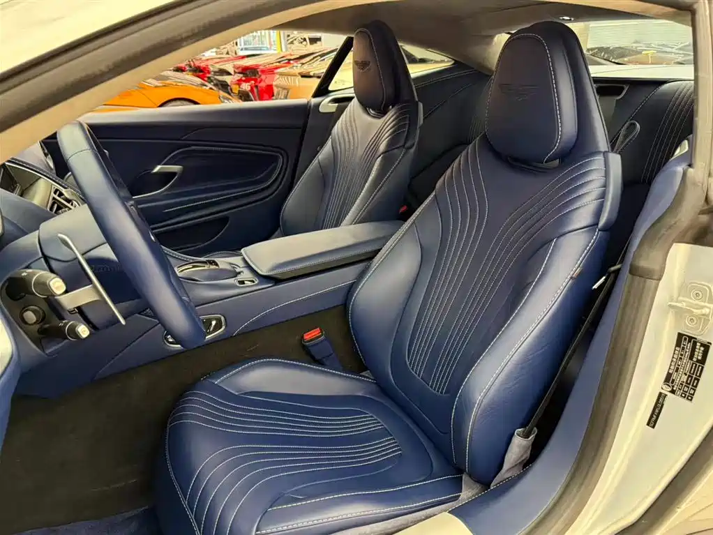 Aston Martin DB11 2019 2019 Model 4.0T V8 Coupe