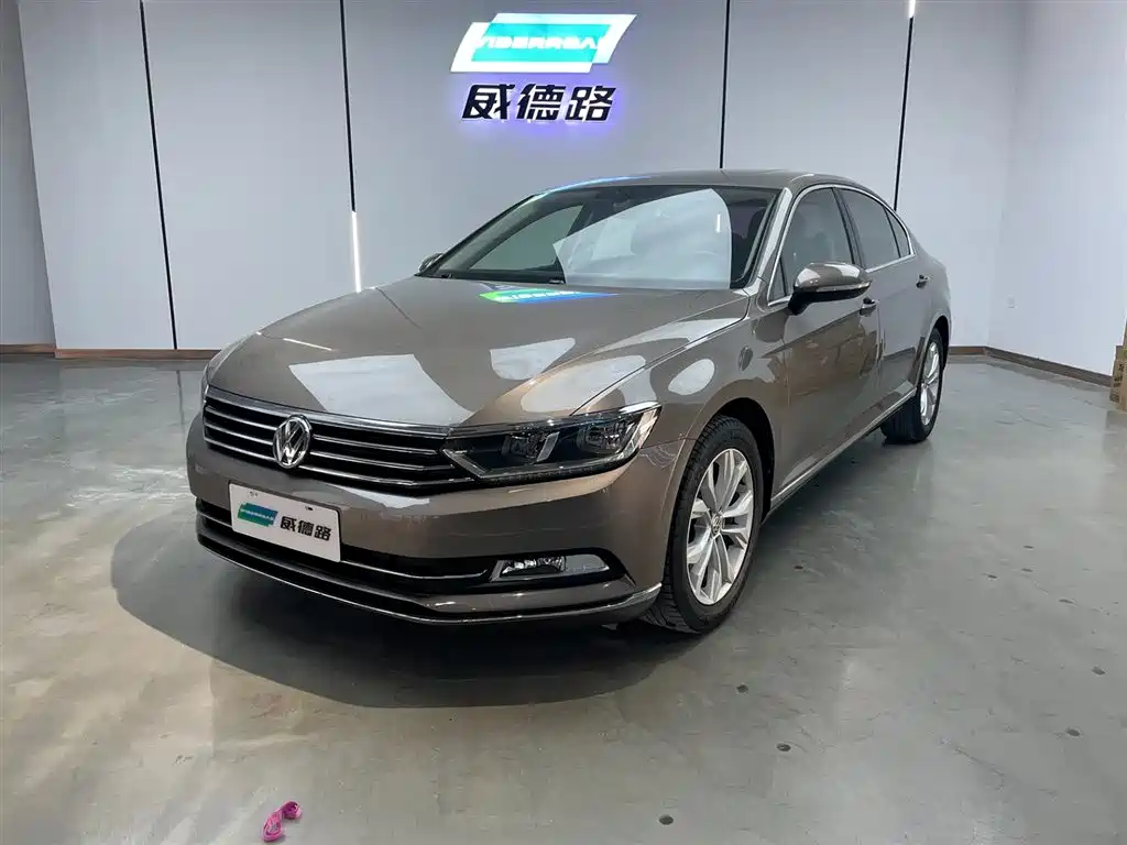 Volkswagen Magotan 2018 330TSI DSG Luxury
