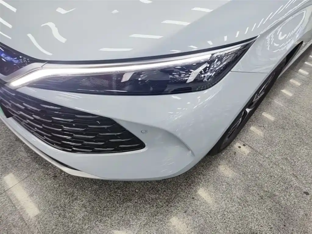 BYD Qin L 2025 DM-i Smart Drive Edition 120KM Surpassing фото 24
