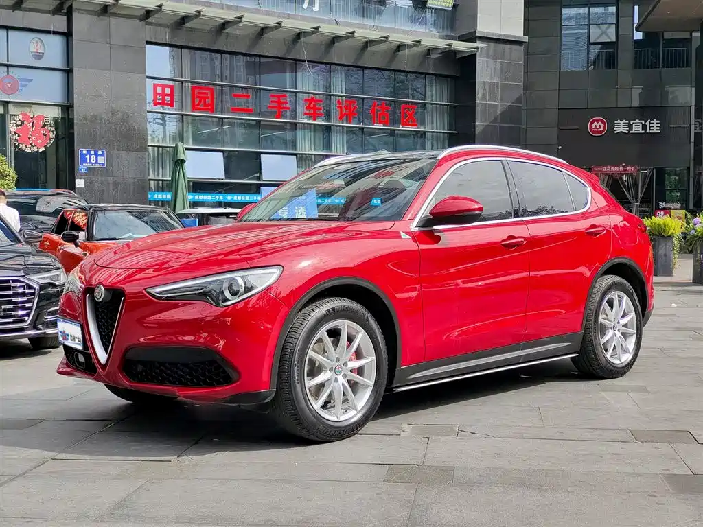 2019 Alfa Romeo Stelvio