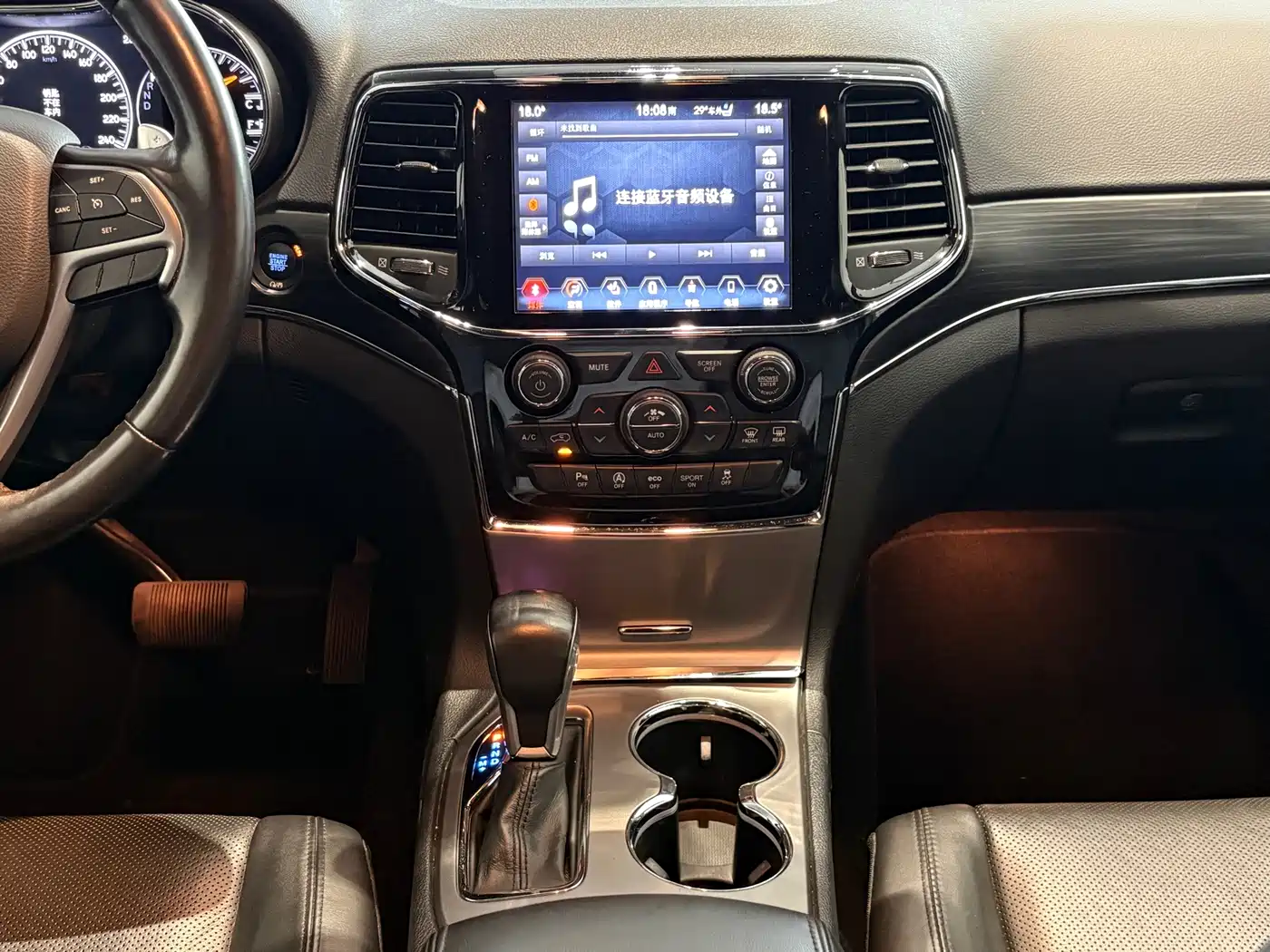 Jeep Grand Cherokee (Import) 2020 2020 3.0L Elite Navigation Edition