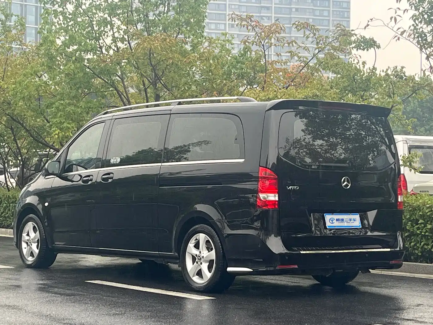 Mercedes-Benz Vito 2021 2.0T Business Edition 7-seater фото 4
