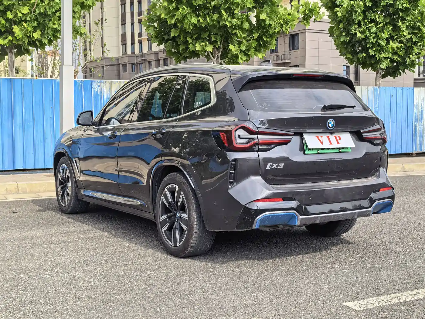 BMW iX3 2022 Leading Edition фото 9