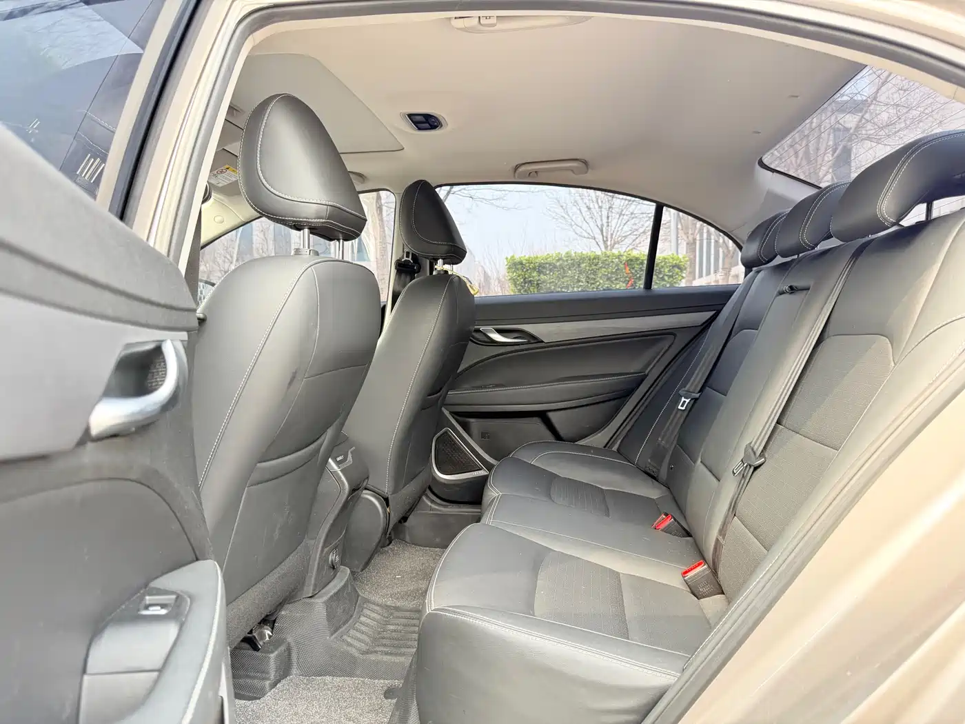 GEELY AUTOMOBILE EMGRAND