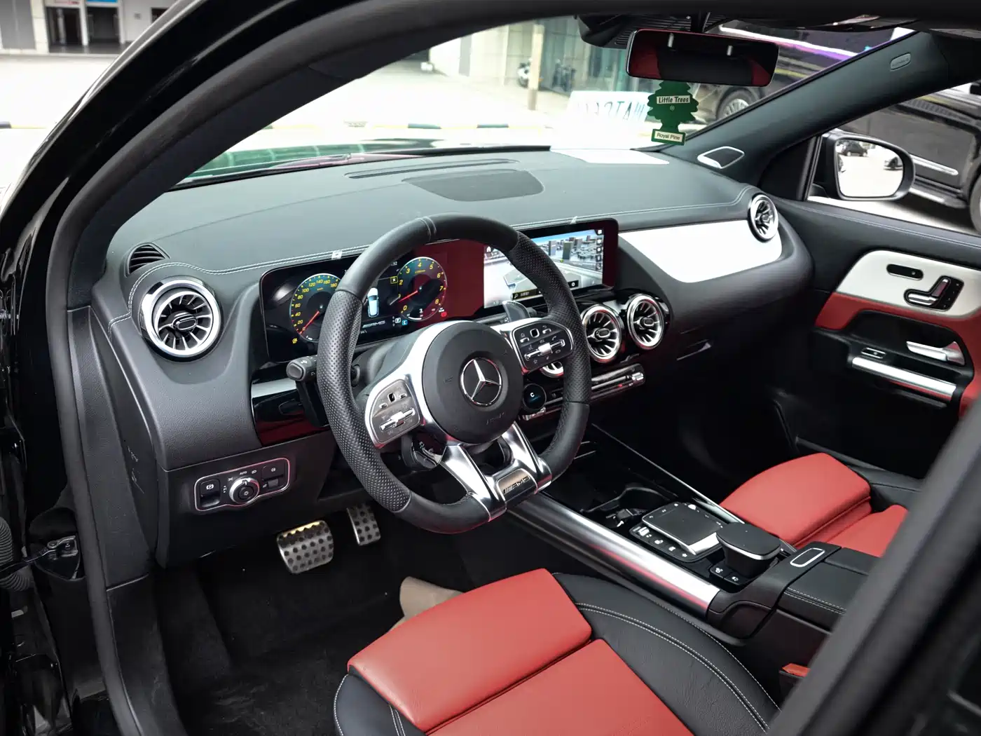 Mercedes-Benz GLA AMG 2023 Model AMG GLA 35 4MATIC фото 7