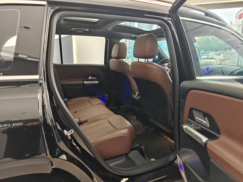Mercedes-Benz GLB 2023 GLB 220 Dynamic фото 13