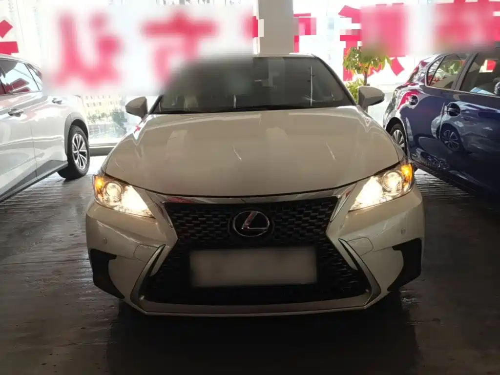 Lexus CT 2020 2017 CT200h Comfort Edition (Single Color) China VI