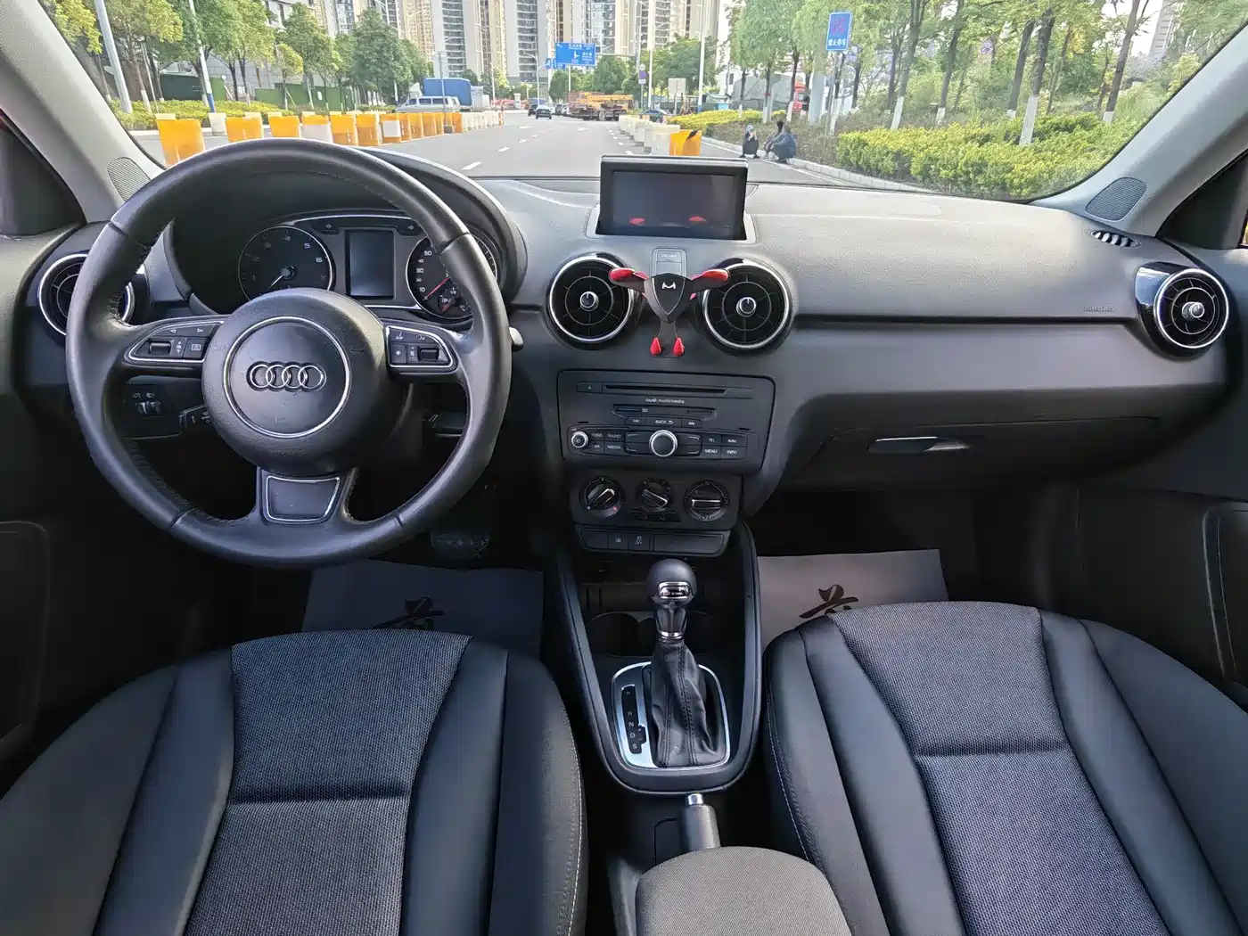 Audi A1 2013 Model 30 TFSI Sportback Ego фото 7