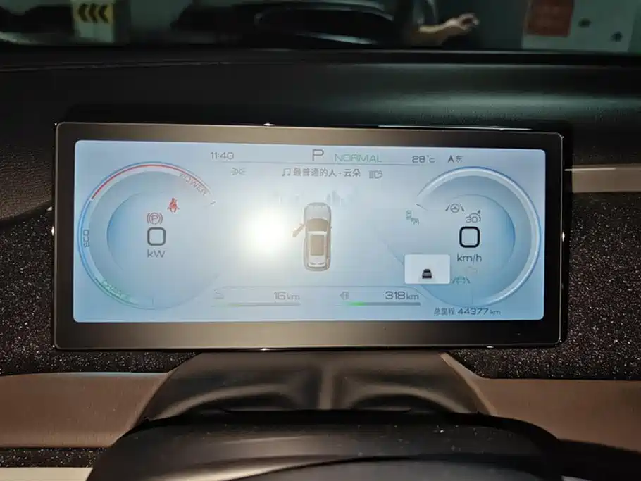 BYD Song Pro New Energy 2023 Champion Edition DM-i 110KM Excellence фото 14