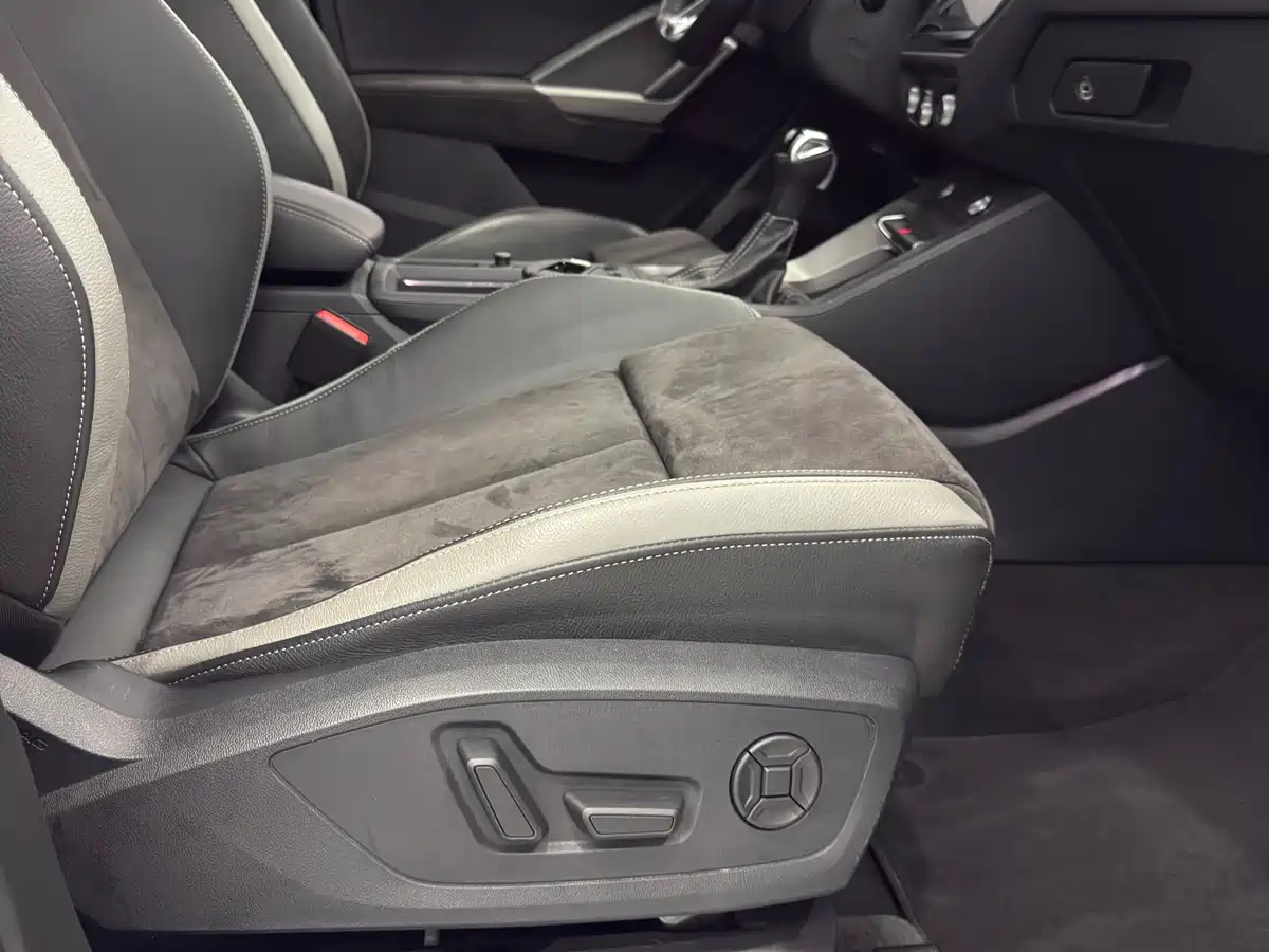 Audi Q3 2020 35 TFSI Fashion Dynamic фото 17