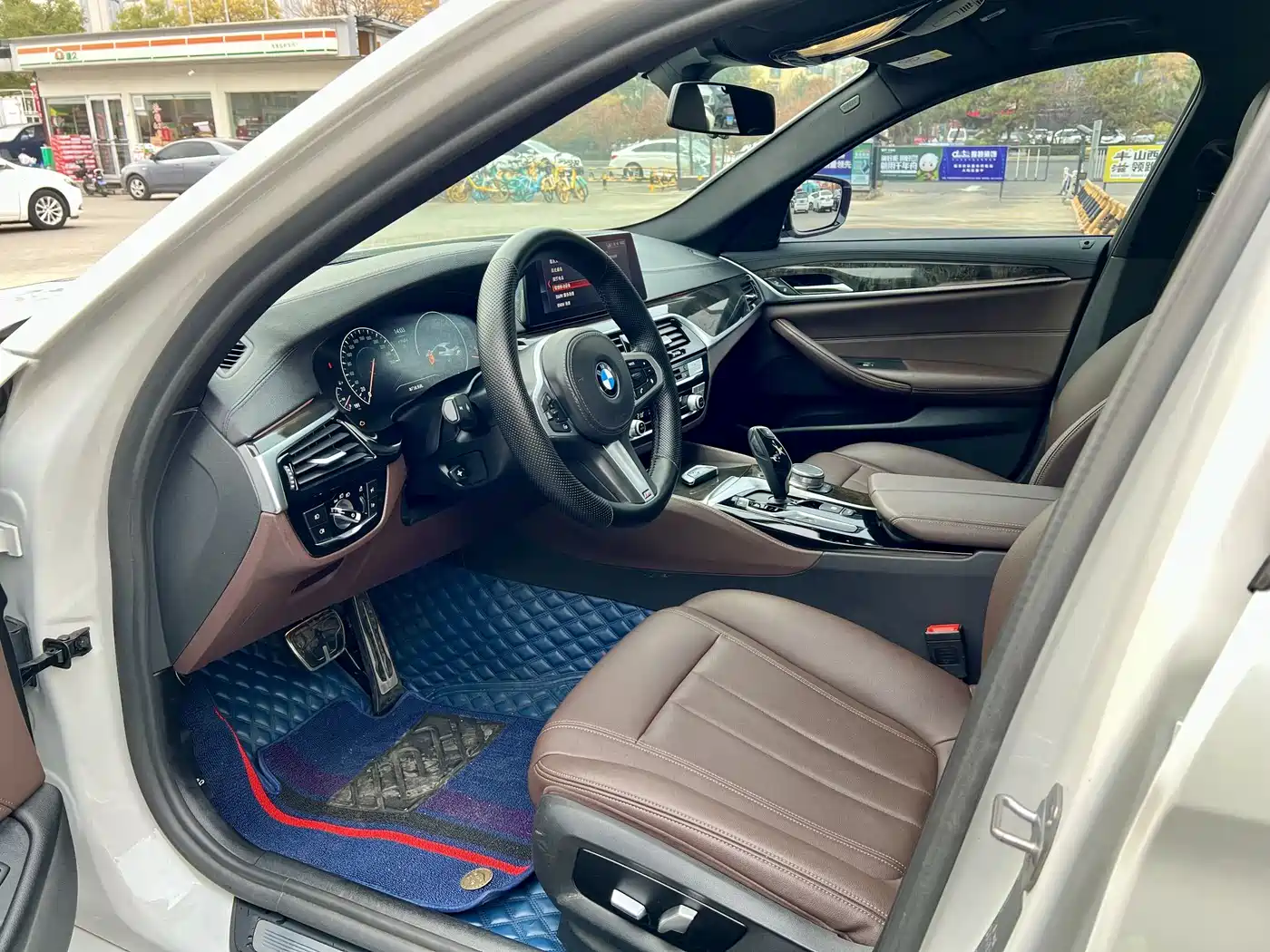 BMW 5 Series 2019 525Li M Sport Package фото 5