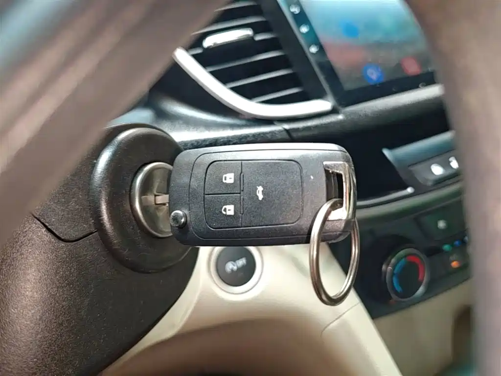 Buick Excelle 2021 Exemplar 1.5L Auto Progressive фото 9