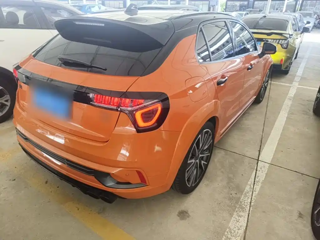 Lynk & Co 02 Hatchback 2023 2021 2.0TD Halo