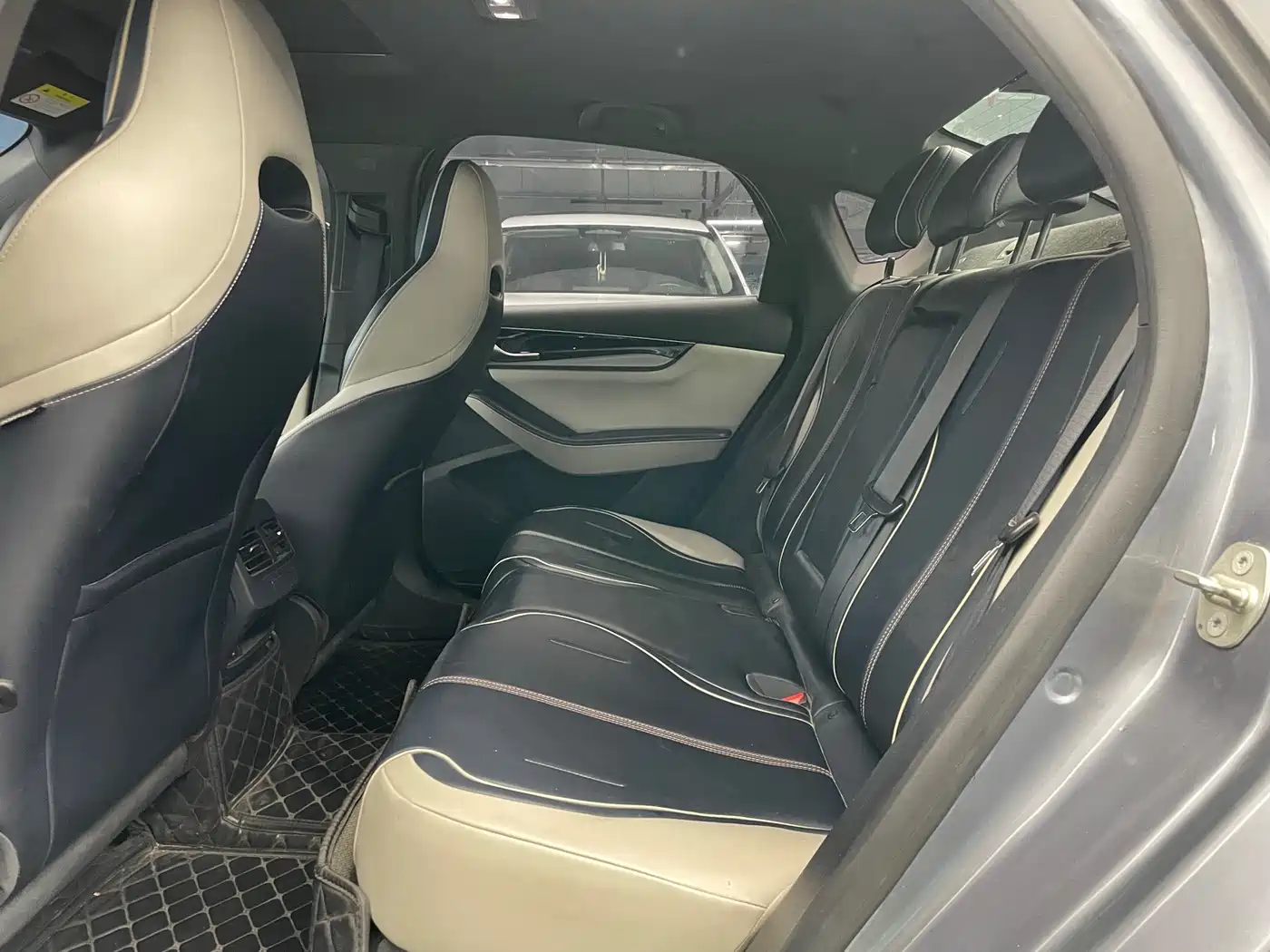 BYD Qin PLUS 2021 DM-i 120KM Flagship фото 12