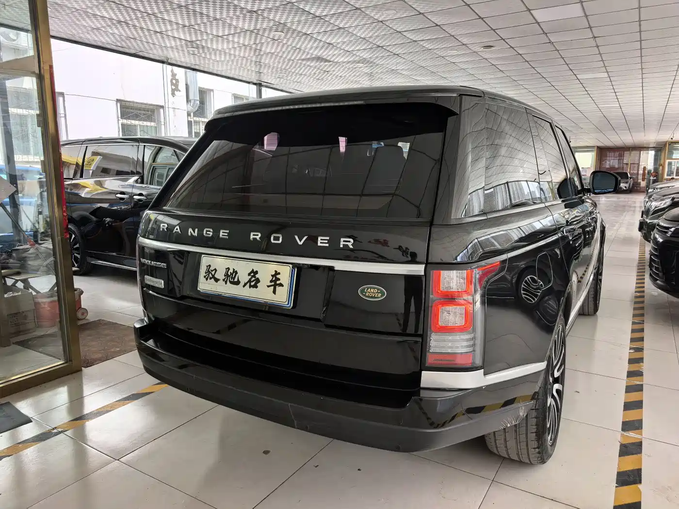 Land Rover Range Rover 2015 3.0 SC V6 Vogue фото 19