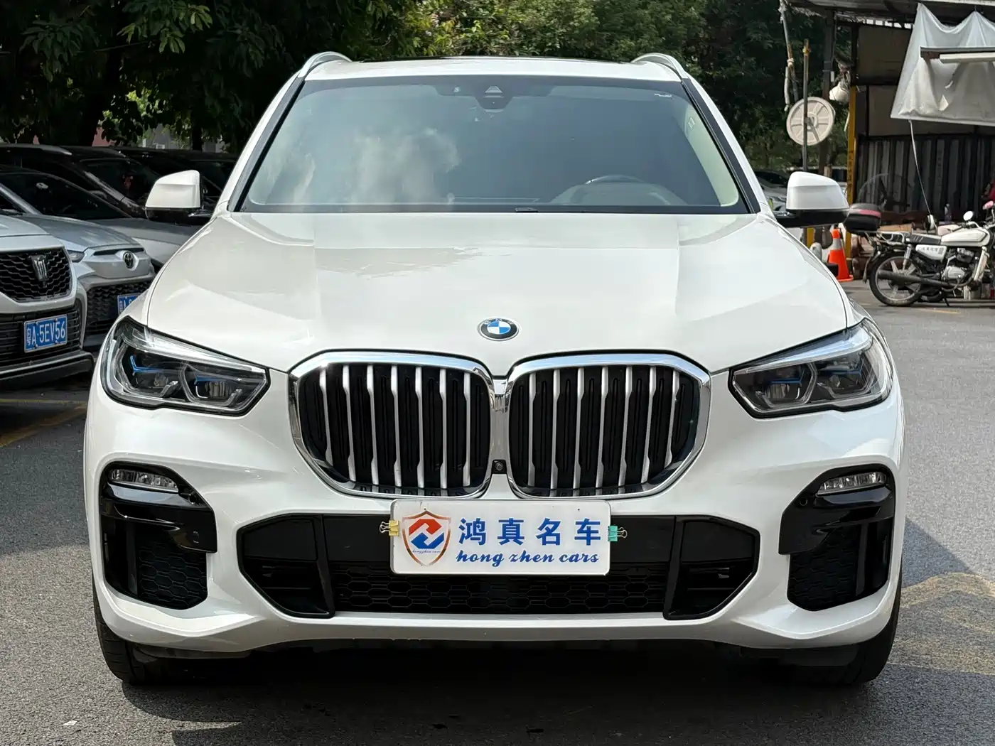 BMW X5 (Import) 2019 xDrive40i M Sport Package фото 2