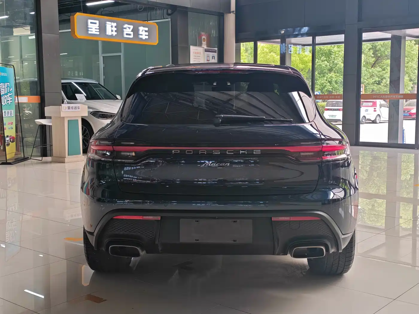Porsche Macan 2022 Macan 2.0T фото 16