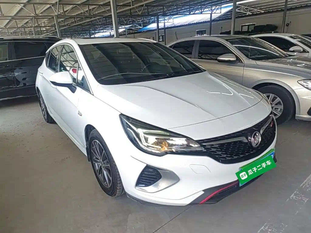 Buick Verano 2019 Hatchback GS 20T DCT Leading фото 4