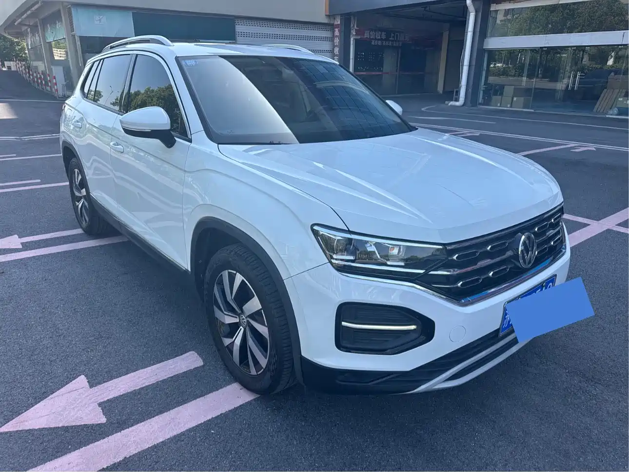 Volkswagen Tayron 2019 330TSI 2WD Luxury China VI фото 3