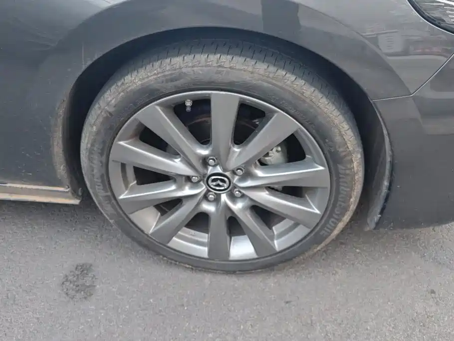 Mazda Mazda3 Axela 2024 2023 2.0L Auto Zhiyao