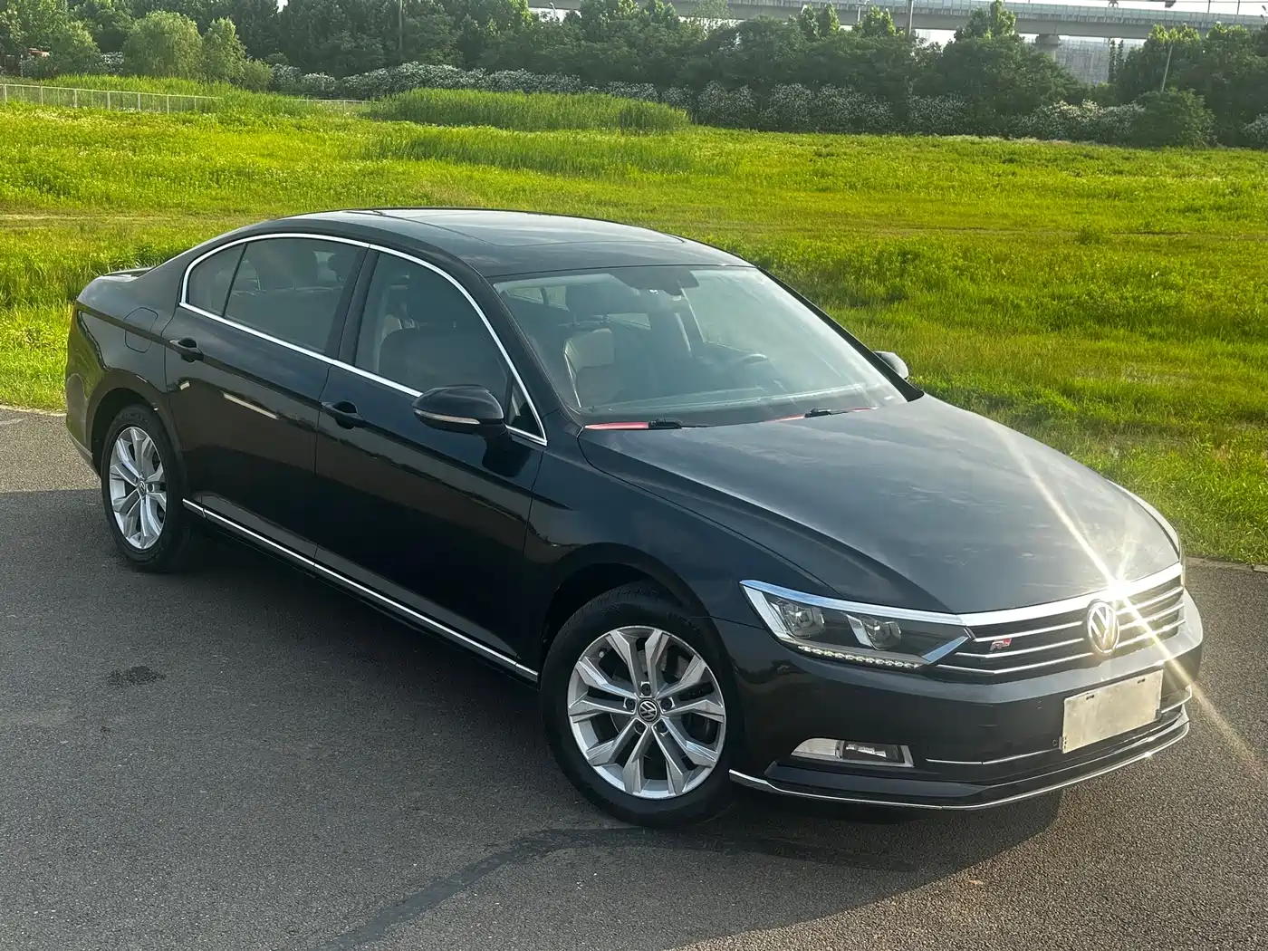 Volkswagen Magotan 2017 330TSI DSG Luxury фото 12